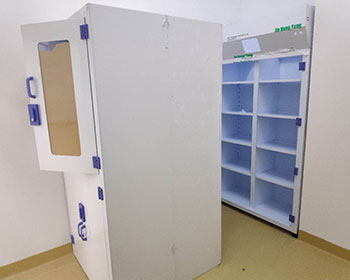 武漢頂益食品（康師傅）凈氣型儲藥柜應用案例